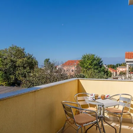 Apartment Krslovic